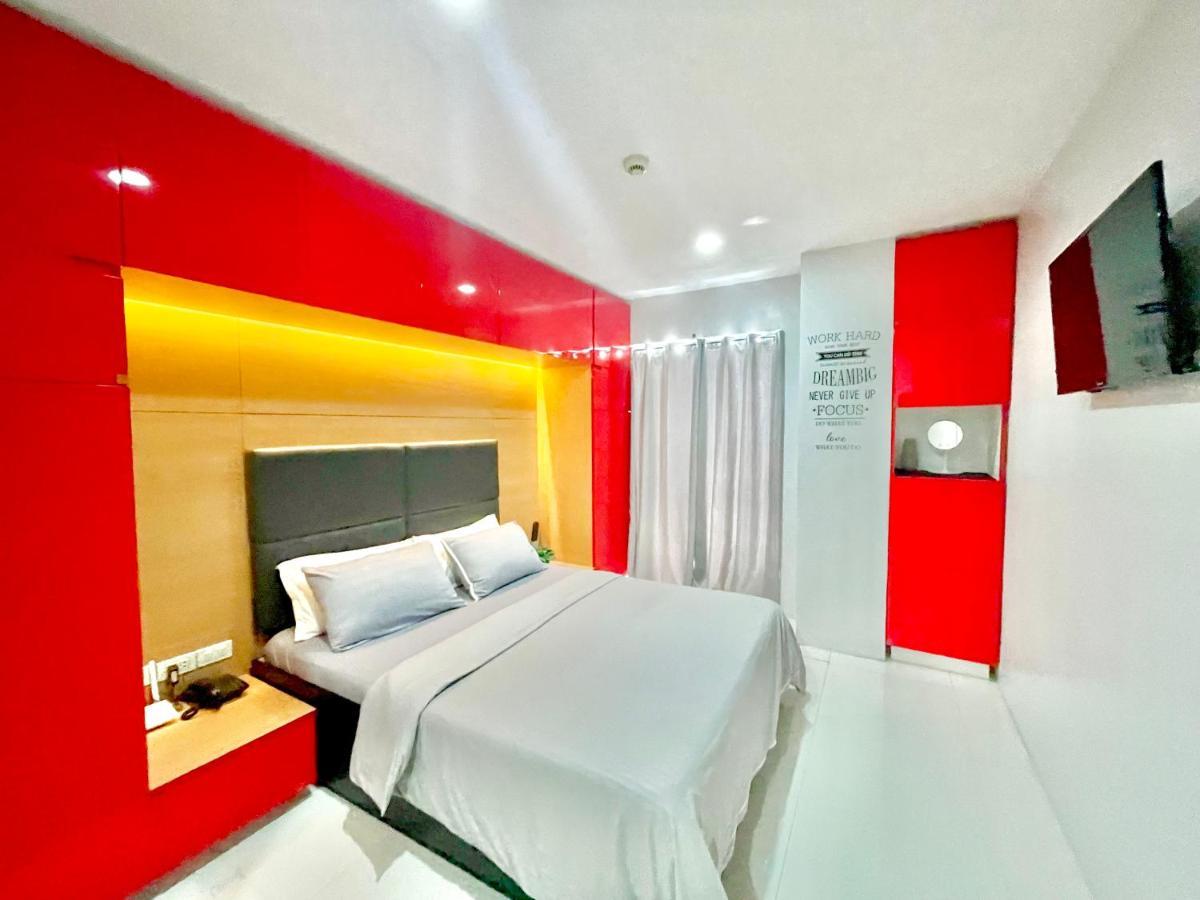 Cityscape Residences 1102 Bacolod Buitenkant foto
